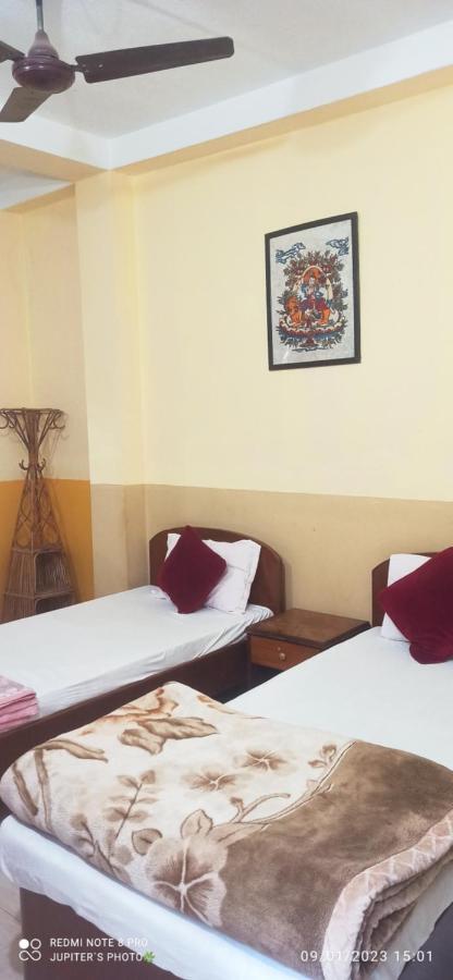 The Lumbini Village Lodge Esterno foto
