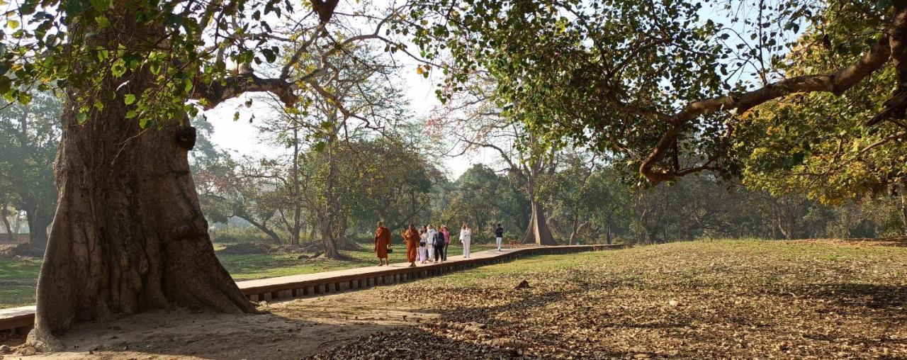 The Lumbini Village Lodge Esterno foto