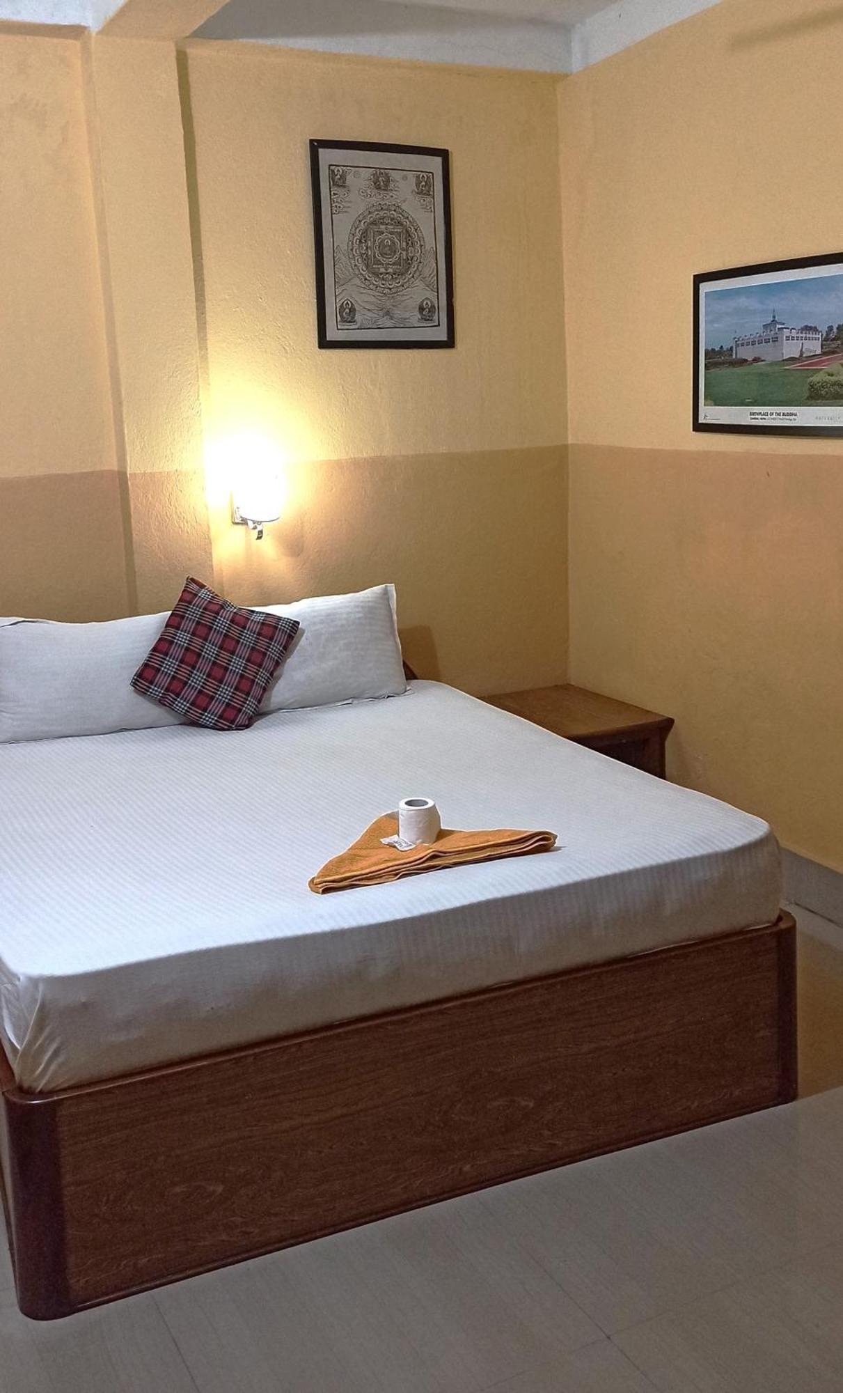 The Lumbini Village Lodge Esterno foto