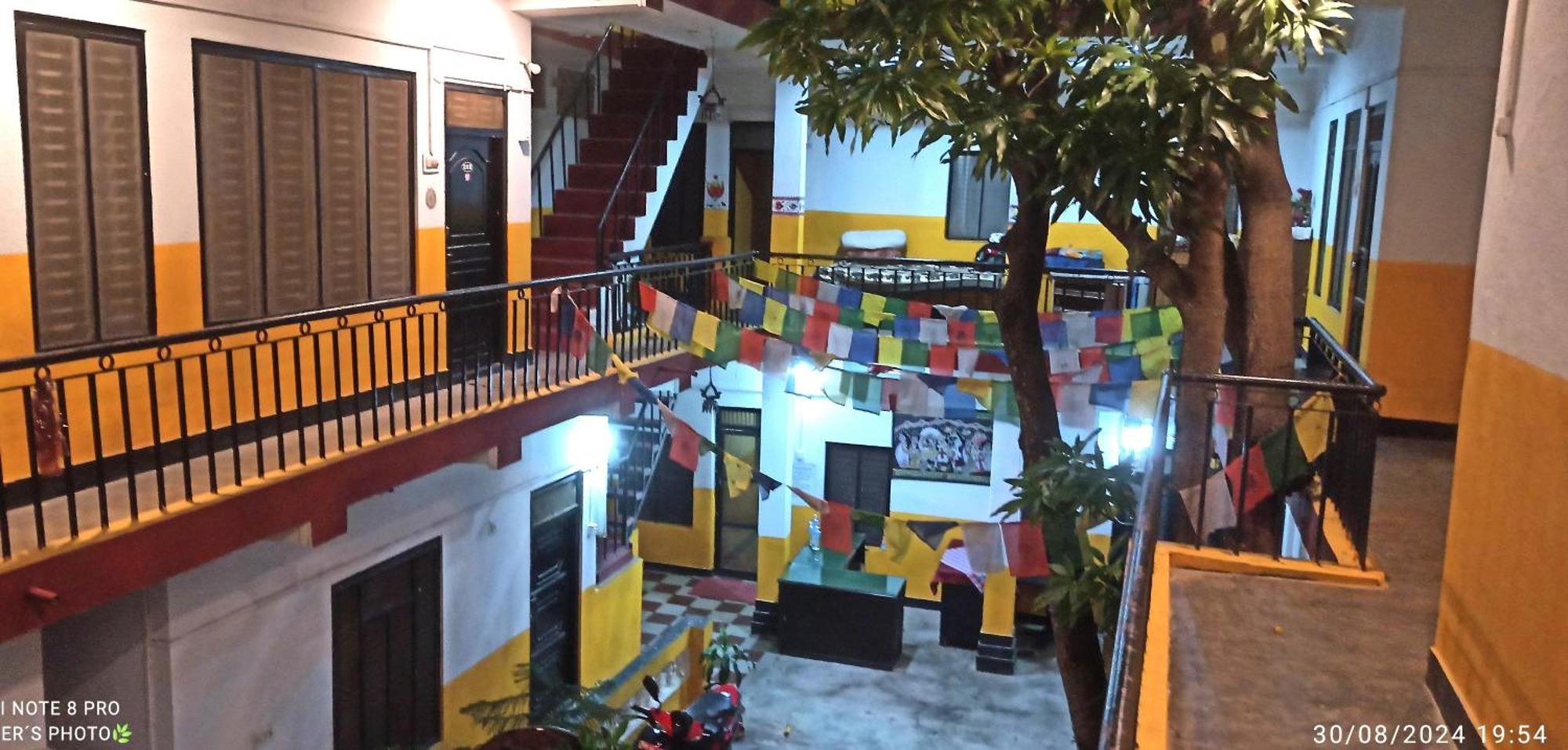 The Lumbini Village Lodge Esterno foto